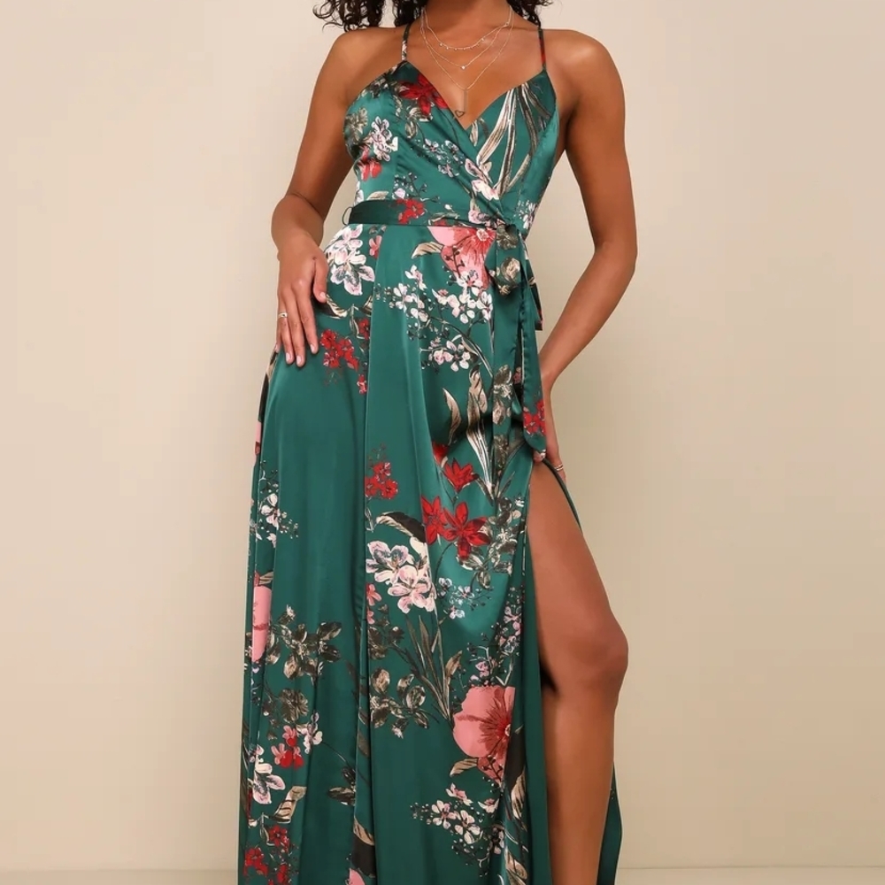 NWT Lulus Floral Wrap Maxi Dress in Green